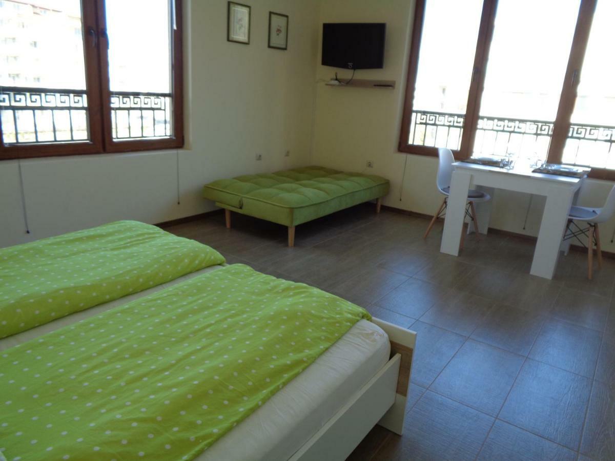 דירות פומורי Nereya Palace Studio Mona מראה חיצוני תמונה